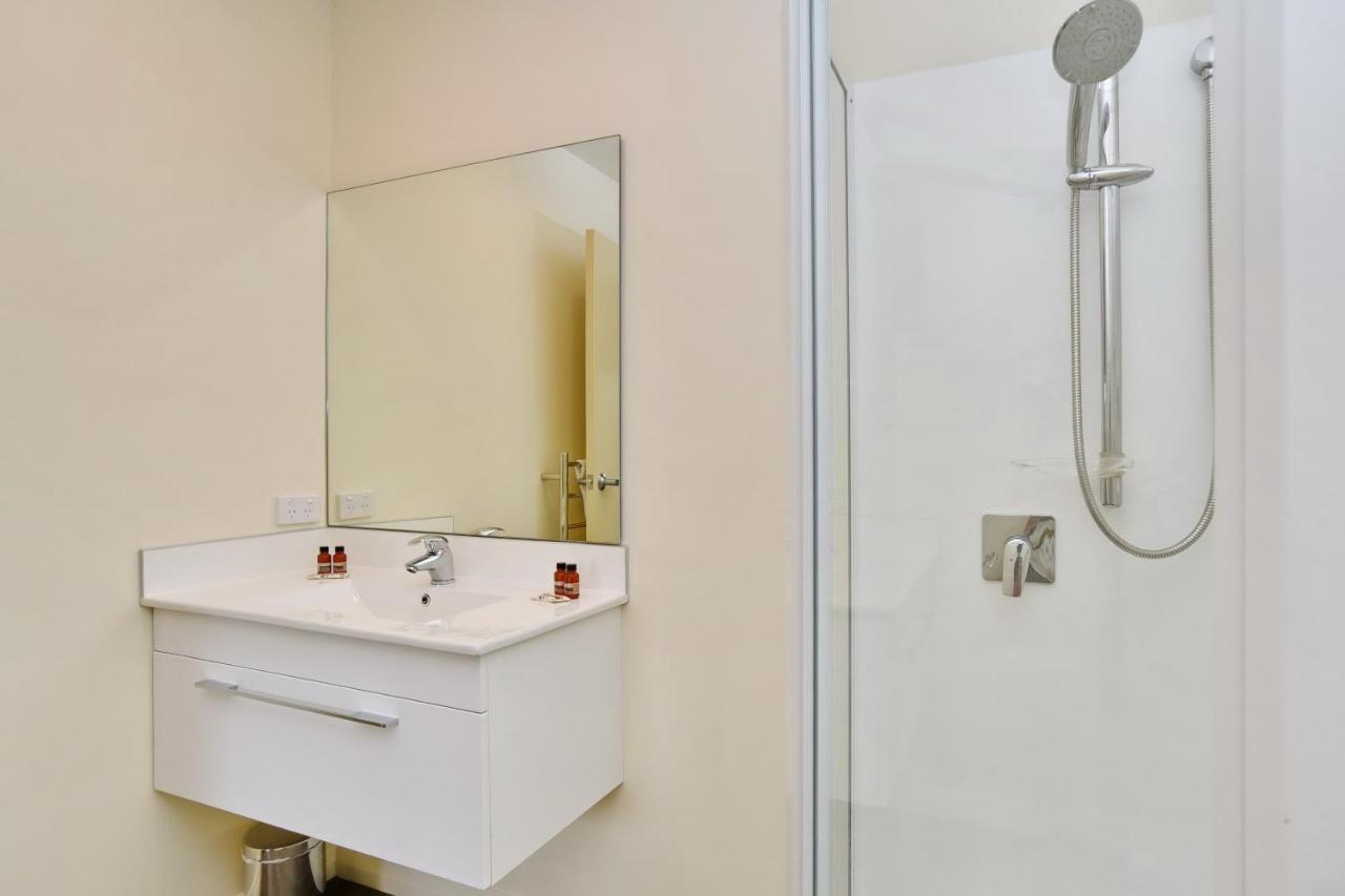 Weston Villa - Spacious & Family Friendly - Bookahome 基督城 外观 照片