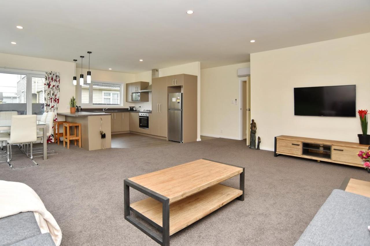 Weston Villa - Spacious & Family Friendly - Bookahome 基督城 外观 照片